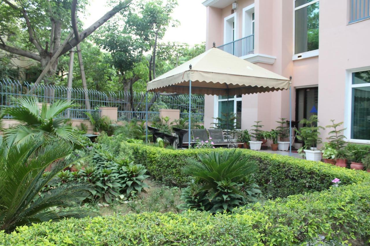 Royal Residence Iffco Chowk Gurgaon Exteriör bild