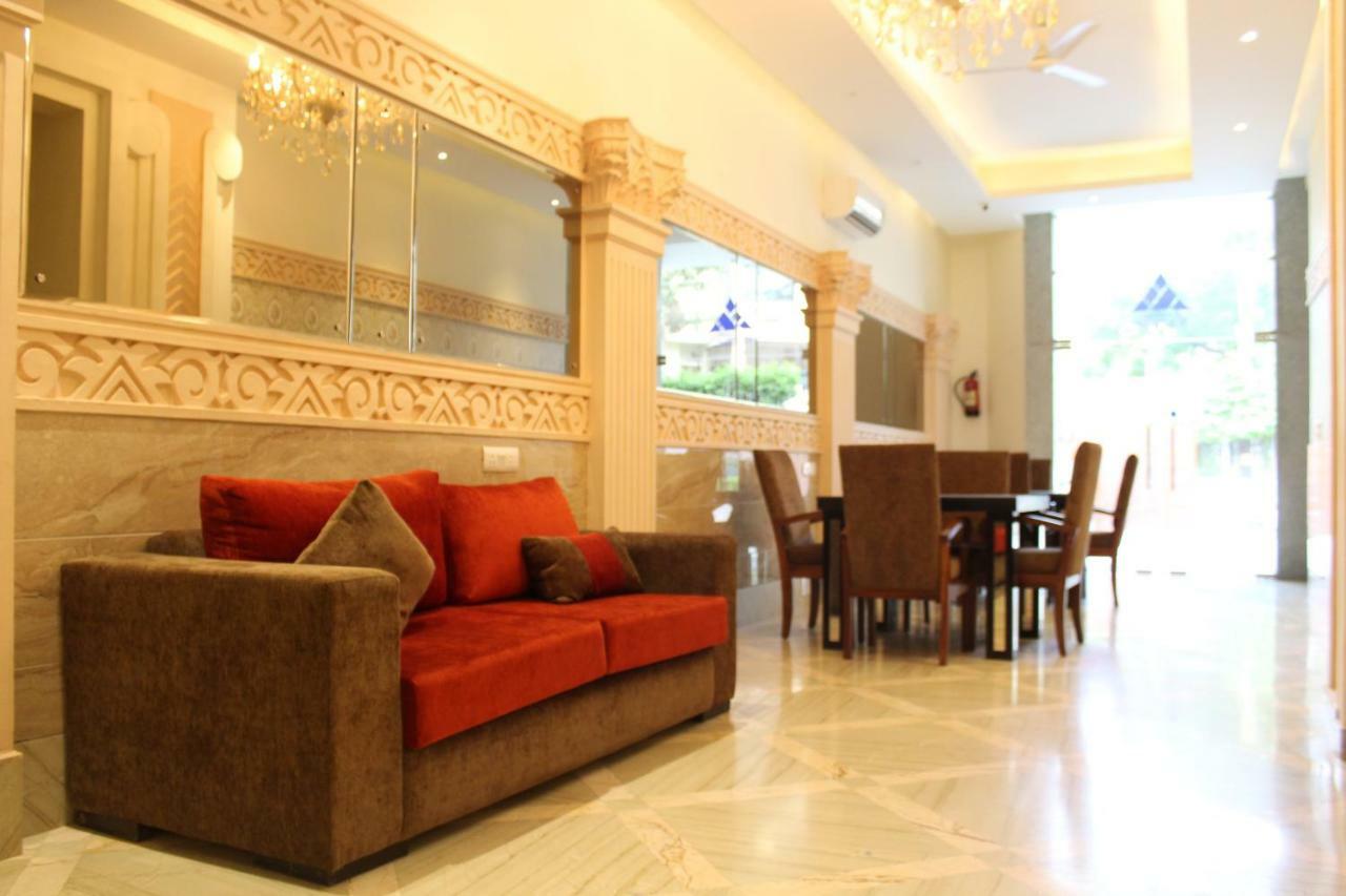 Royal Residence Iffco Chowk Gurgaon Exteriör bild
